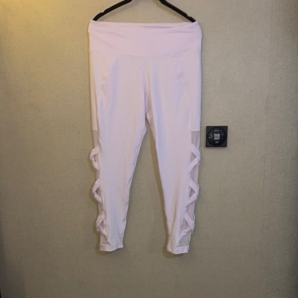 Betsy Johnson Chic Pink Leggings with Mesh Cutouts